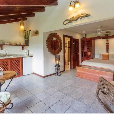 Hotel Villas Nicolas - Adults Only Manuel Antonio Luaran gambar